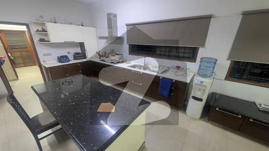 500YQRDS PROPER TWO UNIT DOUBLE STORY BUNGALOW FOR RENT IN DHA PHASE 7.