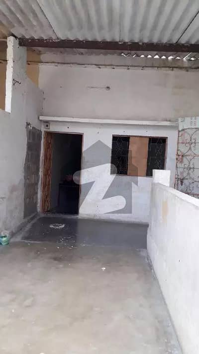 شیرآباد کالونی لانڈھی,کراچی میں 1 کمرے کا 1 مرلہ بالائی پورشن 10.0 ہزار میں کرایہ پر دستیاب ہے۔