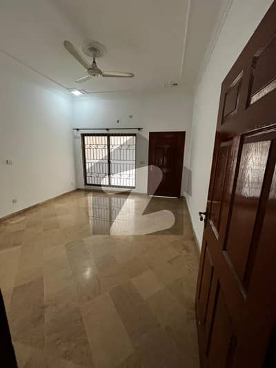 آئی ۔ 8 اسلام آباد میں 3 کمروں کا 14 مرلہ زیریں پورشن 1.6 لاکھ میں کرایہ پر دستیاب ہے۔ آئی ۔ 8 اسلام آباد میں 3 کمروں کا 14 مرلہ زیریں پورشن 1.6 لاکھ میں کرایہ پر دستیاب ہے۔