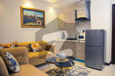 بحریہ ٹاؤن سیکٹر ای بحریہ ٹاؤن,لاہور میں 1 کمرے کا 3 مرلہ فلیٹ 69.0 لاکھ میں برائے فروخت۔