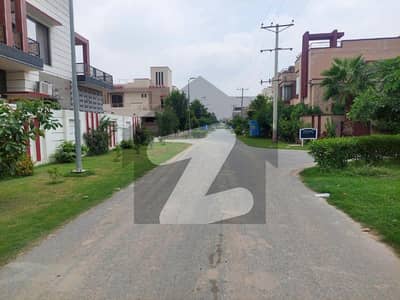 5 Marla Residential Plot For Sale In Woods Block In Paragon City Lahore Cantt
