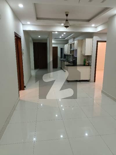 ای ۔ 11 اسلام آباد میں 3 کمروں کا 8 مرلہ فلیٹ 2.95 کروڑ میں برائے فروخت۔