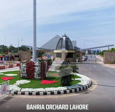 بحریہ آرچرڈ لاہور میں 5 مرلہ کمرشل پلاٹ 77.0 لاکھ میں برائے فروخت۔