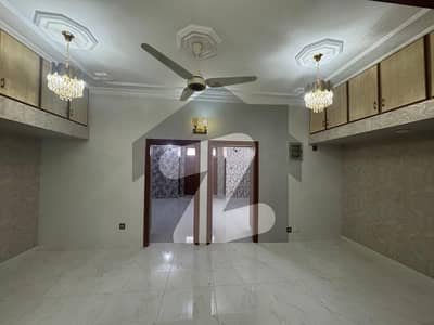 ڈی ایچ اے فیز 6 ڈی ایچ اے ڈیفینس,کراچی میں 2 کمروں کا 4 مرلہ فلیٹ 1.9 کروڑ میں برائے فروخت۔