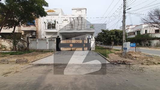 10 MARLA HOUSE FOR SALE