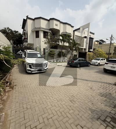 گلستان ظفر جمشید ٹاؤن,کراچی میں 5 کمروں کا 8 مرلہ مکان 11.7 لاکھ میں برائے فروخت۔