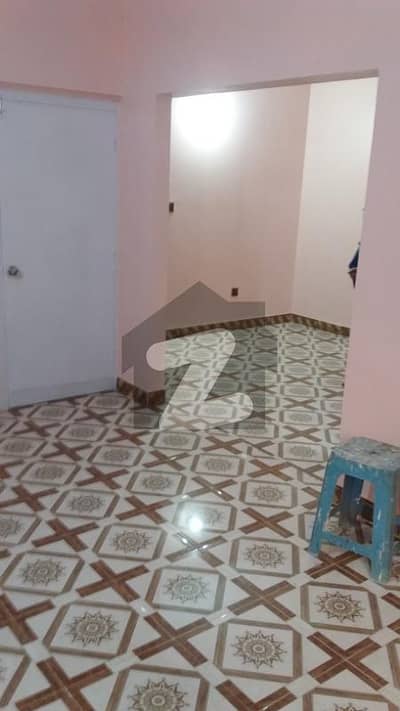 2 BEDS DRAWING DINING FLAT