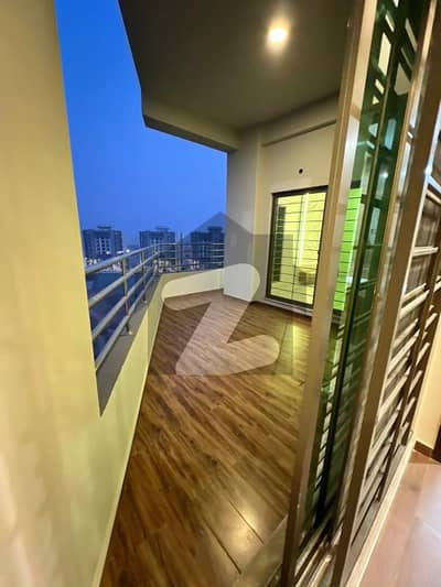 عسکری 10 - سیکٹر ایس عسکری 10,عسکری,لاہور میں 3 کمروں کا 11 مرلہ فلیٹ 4.0 کروڑ میں برائے فروخت۔ عسکری 10 - سیکٹر ایس عسکری 10,عسکری,لاہور میں 3 کمروں کا 11 مرلہ فلیٹ 4.0 کروڑ میں برائے فروخت۔