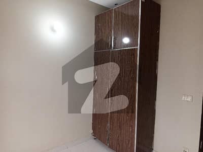 پاک عرب سوسائٹی فیز 1 - بلاک بی پاک عرب ہاؤسنگ سوسائٹی فیز 1,پاک عرب ہاؤسنگ سوسائٹی,لاہور میں 2 کمروں کا 3 مرلہ بالائی پورشن 24.0 ہزار میں کرایہ پر دستیاب ہے۔