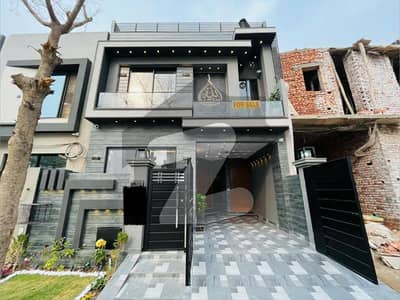 5 Marla Brand New House Available For Sale In Lake City Sector M-7