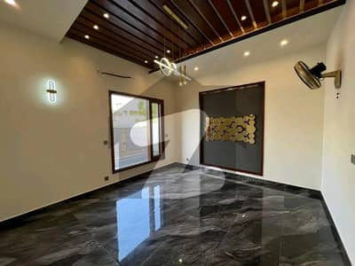 100 Yard Bungalow For Rent