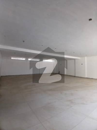 200 YARDS GROUND BASEMENT FOR RENT