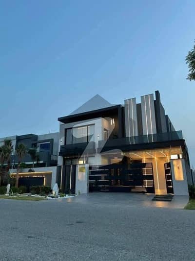 ڈی ایچ اے ڈیفینس فیز 2 ڈی ایچ اے ڈیفینس,اسلام آباد میں 6 کمروں کا 1 کنال مکان 3.7 لاکھ میں کرایہ پر دستیاب ہے۔