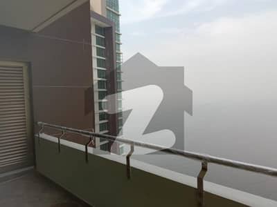 عمار پرل ٹاورز امارکریسنٹ بے,ڈی ایچ اے فیز 8,ڈی ایچ اے ڈیفینس,کراچی میں 3 کمروں کا 11 مرلہ فلیٹ 4.25 لاکھ میں کرایہ پر دستیاب ہے۔