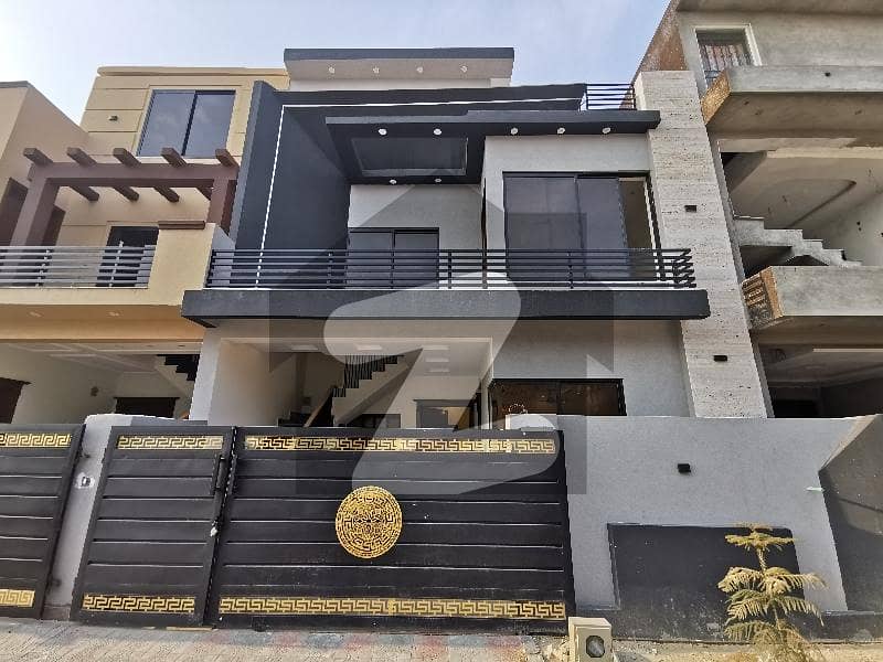 5 Marla Beautiful Double Unit House | Rs. 90000 For Rent 5 Marla Beautiful Double Unit House | Rs. 90000 For Rent