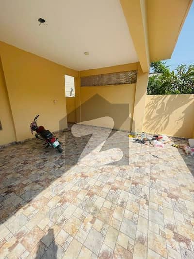 Beautiful 17 Marla Brig House 4 Bed Urgent For Sale