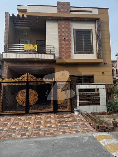 پارک ویو سٹی ۔ جیڈ بلاک پارک ویو سٹی,لاہور میں 4 کمروں کا 5 مرلہ مکان 2.45 کروڑ میں برائے فروخت۔