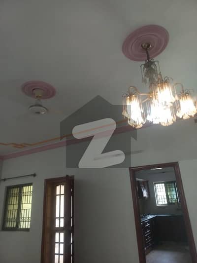 جی ۔ 11 اسلام آباد میں 5 کمروں کا 7 مرلہ مکان 6.5 کروڑ میں برائے فروخت۔