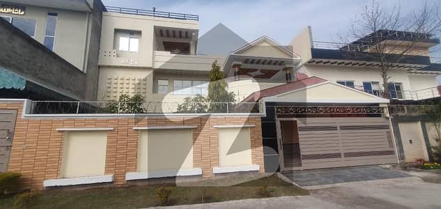 15 Marla Triple Storey House For Sale Near Imran Khan Chowk
