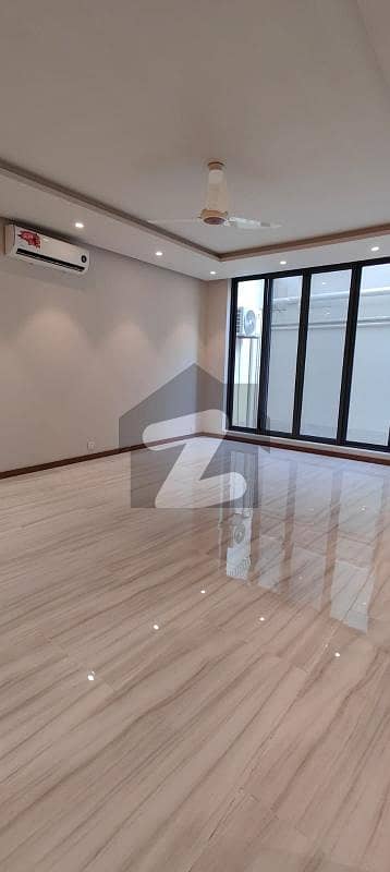BEAUTIFUL LUXURIOUS PORTION FOR RENT IN F-6 BEAUTIFUL LUXURIOUS PORTION FOR RENT IN F-6