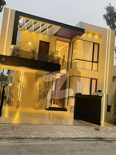 بحریہ ٹاؤن فیز 8 بحریہ ٹاؤن راولپنڈی,راولپنڈی میں 5 کمروں کا 10 مرلہ مکان 1.2 لاکھ میں کرایہ پر دستیاب ہے۔