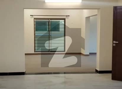 Luxurious Beautiful Brig House 375 Sq Yards