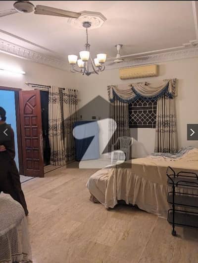 GROUND FLOOR PORTION FOR RENT IN PEACEFUL LOCATION OF PHASE 4