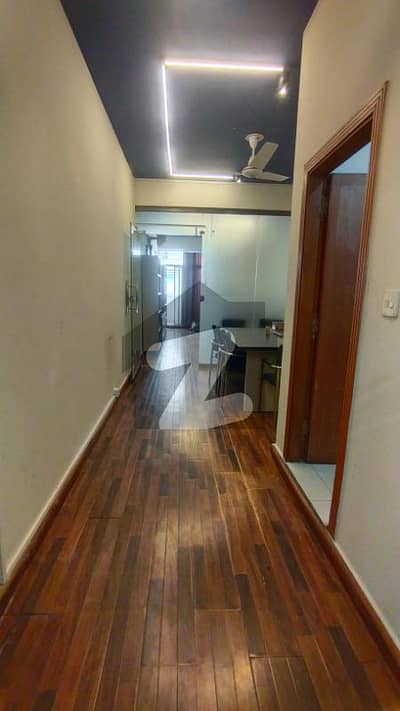 جی ۔ 11 اسلام آباد میں 2 مرلہ Studio دفتر 78.0 ہزار میں کرایہ پر دستیاب ہے۔