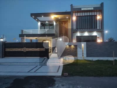 ڈی ایچ اے فیز 7 - بلاک وائے فیز 7,ڈیفنس (ڈی ایچ اے),لاہور میں 3 کمروں کا 1 کنال بالائی پورشن 1.2 لاکھ میں کرایہ پر دستیاب ہے۔