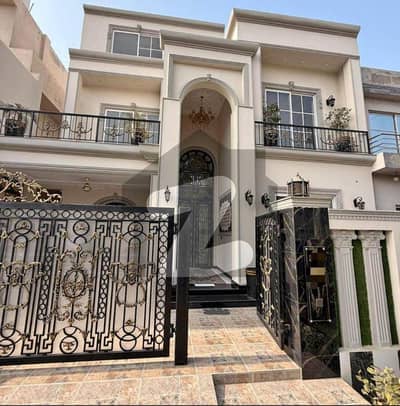 10 marla corner house for rent in dha phase 5 prime location k block