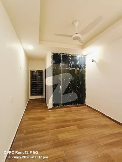 Dha Villa 9 marla villas for rent Available 4 bed attach bath ideal location