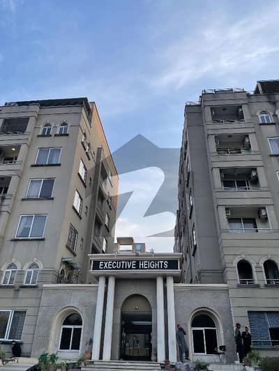 ایف ۔ 11 اسلام آباد میں 3 کمروں کا 9 مرلہ فلیٹ 1.5 لاکھ میں کرایہ پر دستیاب ہے۔