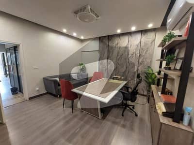 Office available for sale in Gulberg Siddique trade center best rental income and investment opportunity