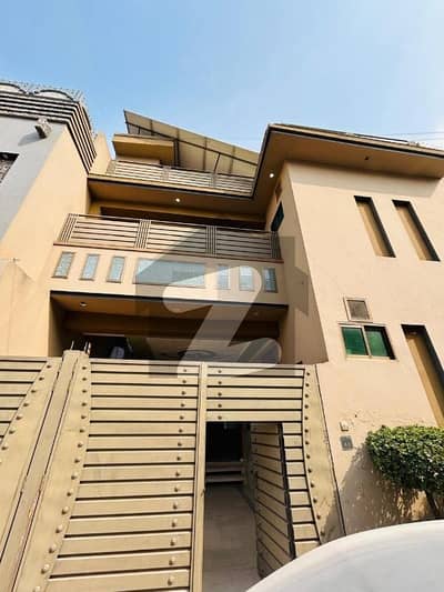 Premium Prime Location 6 Marla House Is Available For sale In Warsak Road