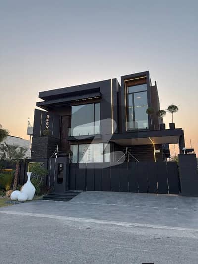 1 Kanal Luxurious New Bungalow For Rent Phase 6 DHA Lahore.