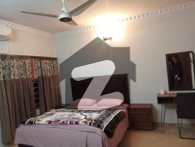 ایف ۔ 6 اسلام آباد میں 3 کمروں کا 18 مرلہ بالائی پورشن 4.4 لاکھ میں کرایہ پر دستیاب ہے۔