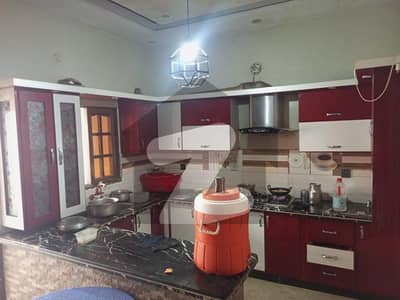 نارتھ کراچی ۔ سیکٹر 9 نارتھ کراچی,کراچی میں 6 کمروں کا 5 مرلہ مکان 3.0 کروڑ میں برائے فروخت۔