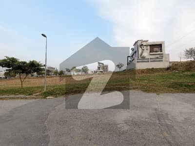 بحریہ ٹاؤن فیز 8 ۔ بلاک جی بحریہ ٹاؤن فیز 8,بحریہ ٹاؤن راولپنڈی,راولپنڈی میں 12 مرلہ رہائشی پلاٹ 1.1 کروڑ میں برائے فروخت۔ بحریہ ٹاؤن فیز 8 ۔ بلاک جی بحریہ ٹاؤن فیز 8,بحریہ ٹاؤن راولپنڈی,راولپنڈی میں 12 مرلہ رہائشی پلاٹ 1.1 کروڑ میں برائے فروخت۔