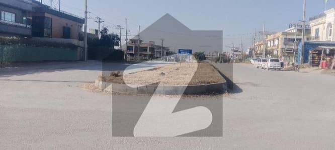 8marla Service Road Plot