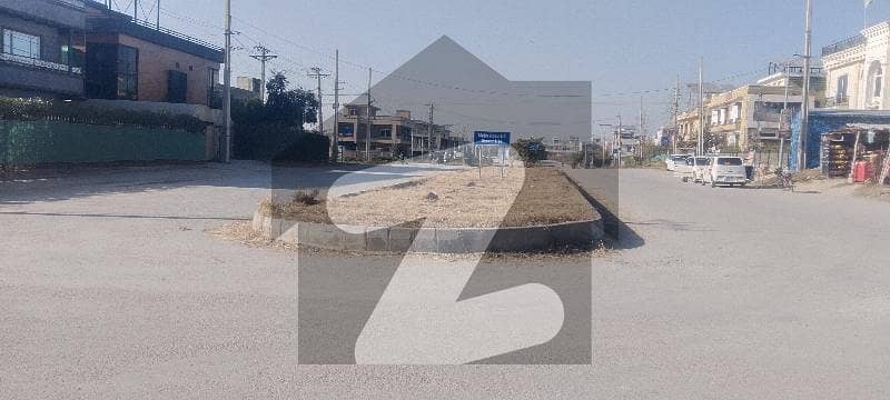 8marla Service Road Plot 8marla Service Road Plot