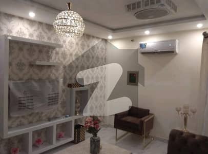 Get A 800 Square Feet Flat For sale In Bahria Town - Sector E