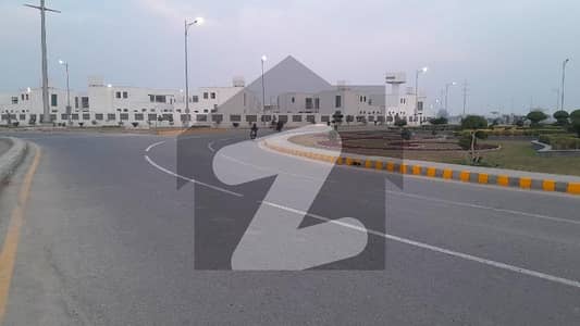 ڈی ایچ اے فیز9 پریزم - بلاک جی ڈی ایچ اے فیز9 پریزم,ڈی ایچ اے ڈیفینس,لاہور میں 4 مرلہ کمرشل پلاٹ 2.7 کروڑ میں برائے فروخت۔ ڈی ایچ اے فیز9 پریزم - بلاک جی ڈی ایچ اے فیز9 پریزم,ڈی ایچ اے ڈیفینس,لاہور میں 4 مرلہ کمرشل پلاٹ 2.7 کروڑ میں برائے فروخت۔