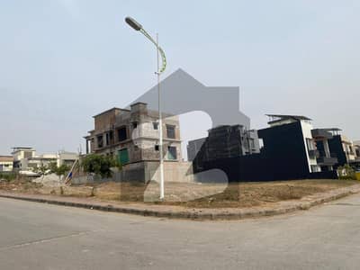 10 Marla Plot For Sale Bharia Town Phase 8