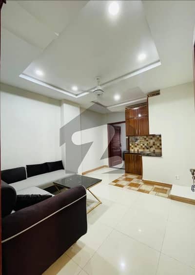 بحریہ ٹاؤن فیز 8 بحریہ ٹاؤن راولپنڈی,راولپنڈی میں 1 کمرے کا 2 مرلہ فلیٹ 60.0 لاکھ میں برائے فروخت۔