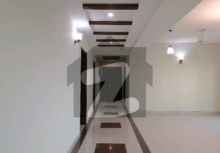 10 Marla Brand New 3 Bedrooms Flat Available For Sale.