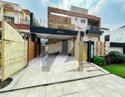 10 Marla House For rent In DHA Phase 6