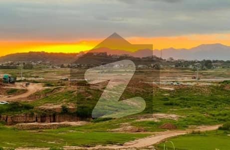 مارگلہ انکلیو مارگلہ ایونیو,اسلام آباد میں 10 مرلہ رہائشی پلاٹ 2.6 کروڑ میں برائے فروخت۔