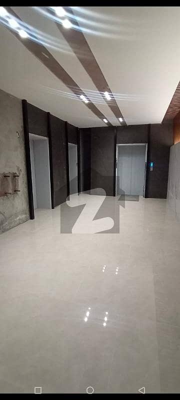 نیو بلیو ایریا اسلام آباد میں 2 کنال دفتر 41.5 لاکھ میں کرایہ پر دستیاب ہے۔