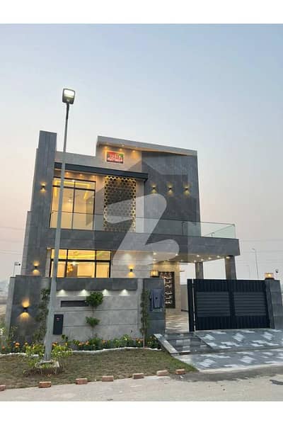 Ultra-Modern Elevation House with Basement for Sale in DHA Lahore Phase 4 KK Block Prime Location Near Ring Road & Y Block, 5 Beds with Attached Baths, Top-Notch Interior & A+++ Construction at Reasonable 6.75 (Negotiable)