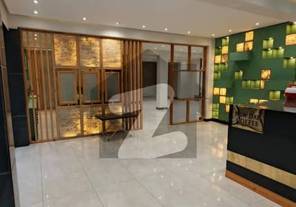 جی ۔ 8 مرکز جی ۔ 8,اسلام آباد میں 2 کنال دفتر 25.0 لاکھ میں کرایہ پر دستیاب ہے۔